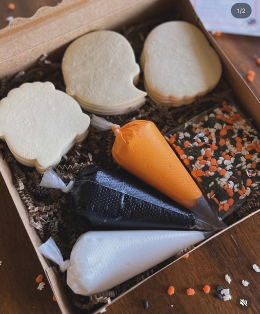 Halloween DIY Cookie Decorating Kit